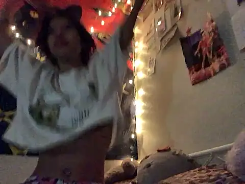 Snapshot of Rubyred2369 chatting on March 2025 06:07:02 AM Rubyred2369 online show from March 2025 06:07:02 AM