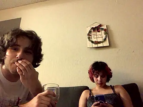 Snapshot of Rubyred2369 chatting on January 2026 05:42:01 AM Rubyred2369 online show from January 2026 05:42:01 AM