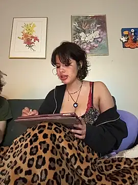 Rubyred2369 online show from April 2026 01:43:02 AM
