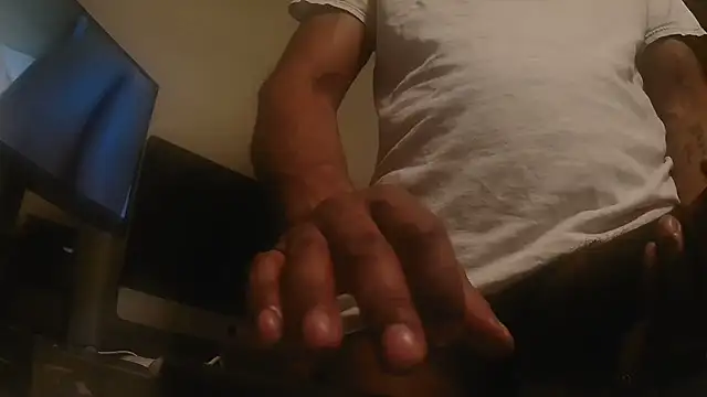 MrDaddyBbSnake online show from April 2026 04:48:01 AM