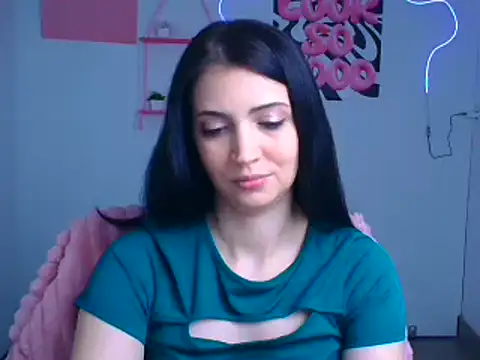 Amalia amor online show from November 2025 12:26:01 PM