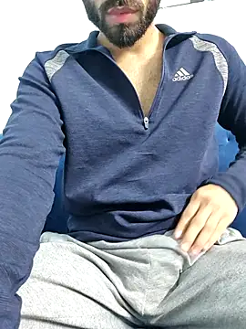 Snapshot of TOPMOON001 chatting on February 2025 11:55:01 AM TOPMOON001 online show from February 2025 11:55:01 AM