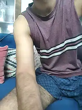 TOPMOON001 online show from July 2026 08:45:02 AM