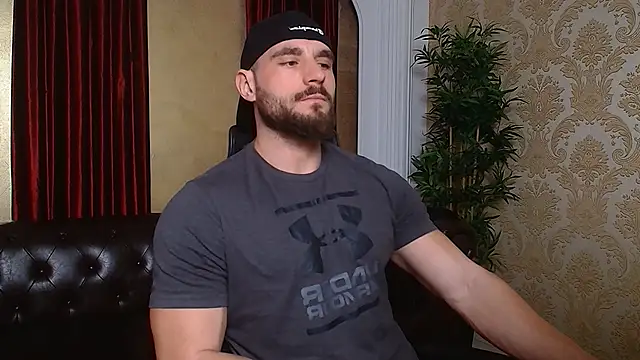 AdamJamesonn online show from March 2025 05:22:02 AM