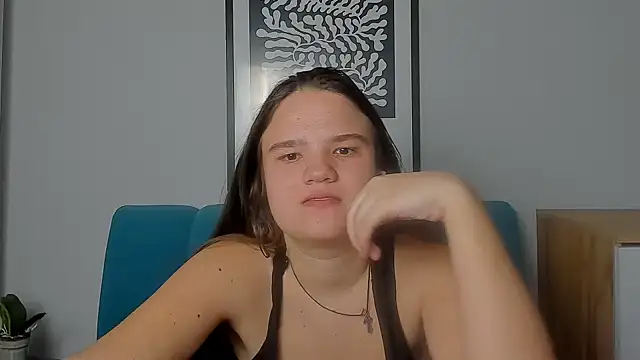 AdeleCruz online show from March 2026 01:06:02 PM