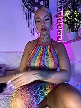 CheekyChels online show from October 2025 04:14:02 PM