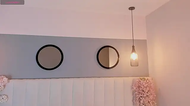 chelsea bolton  online show from March 2026 12:32:01 PM