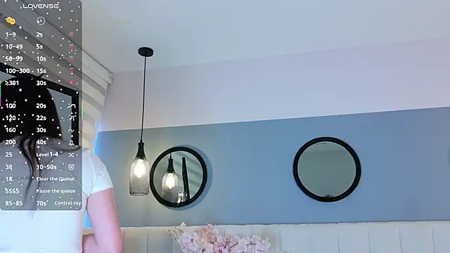 chelsea bolton  online show from July 2026 12:29:02 PM
