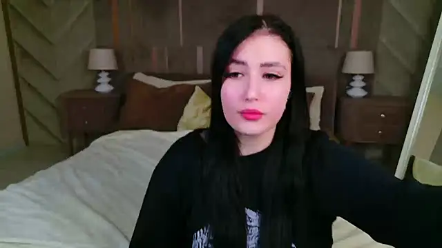 EmmaLawrens online show from October 2025 03:52:01 PM