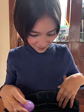 Aleska Miami online show from March 2026 03:57:02 PM