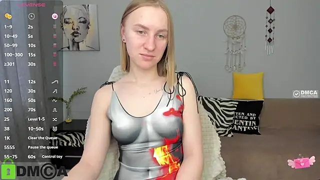 Snapshot of BeautyBlondy chatting on February 2026 01:27:02 PM BeautyBlondy online show from February 2026 01:27:02 PM