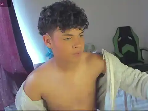 dani angels   online show from January 2025 07:57:01 PM