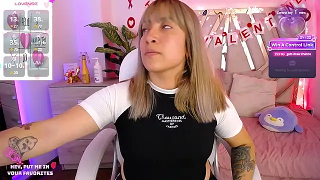 NyxAndria 1 online show from February 2025 08:31:01 PM