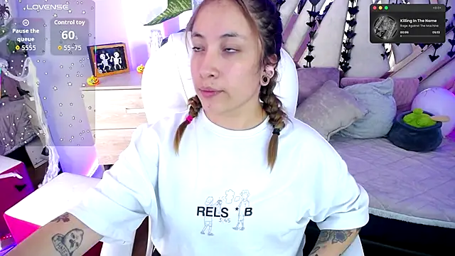 NyxAndria 1 online show from November 2025 02:47:01 AM