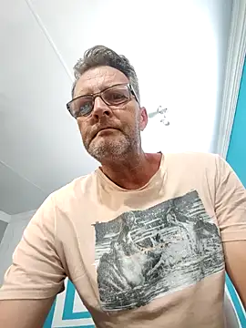 Snapshot of itsmeyes69 chatting on January 2025 02:31:02 PM itsmeyes69 online show from January 2025 02:31:02 PM