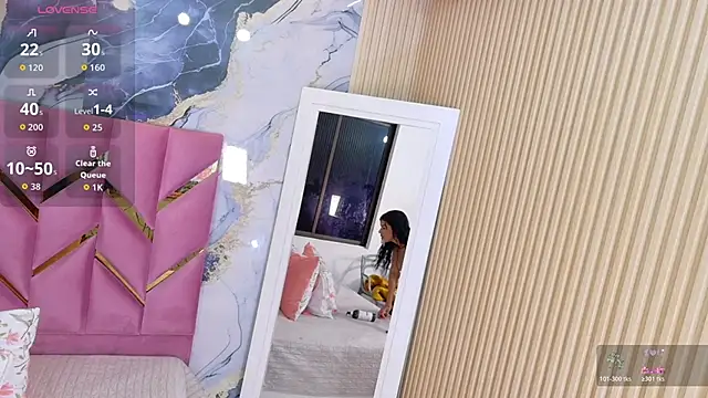 hotiergirl online show from November 2025 01:03:01 PM