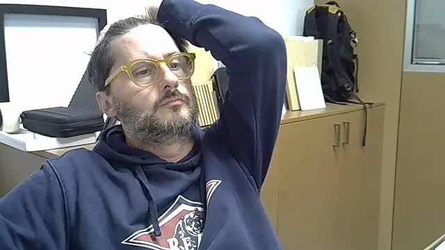 Cellino4 online show from October 2025 03:52:01 PM