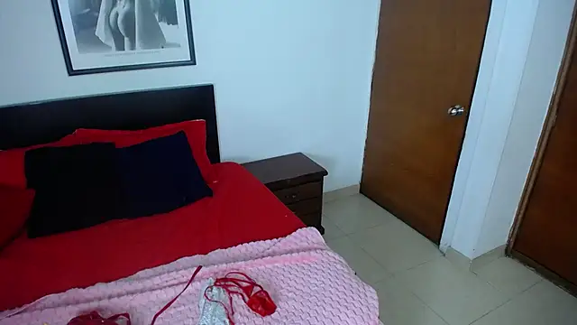 Snapshot of _Daniela_hot_1 chatting on January 2025 08:50:01 AM Daniela hot 1 online show from January 2025 08:50:01 AM