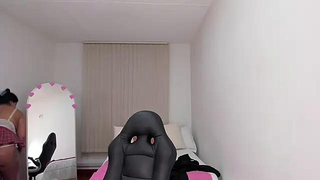 Snapshot of _Daniela_hot_1 chatting on February 2025 03:24:01 AM Daniela hot 1 online show from February 2025 03:24:01 AM