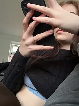 VioletxBlue online show from March 2026 06:11:01 PM