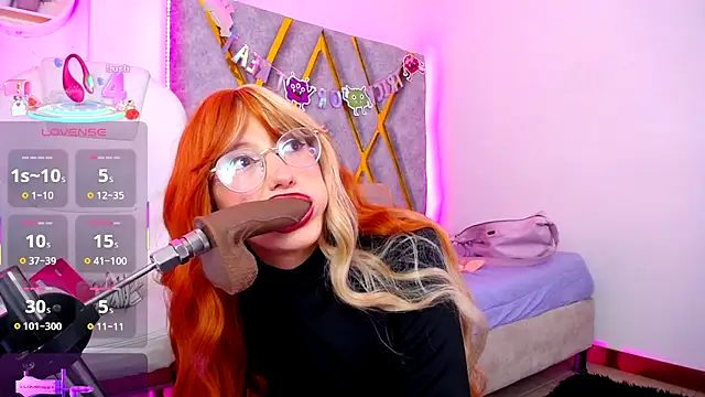 SussanHottye1  online show from December 2025 10:31:01 AM