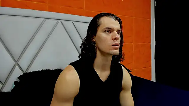 maxi styles online show from February 2026 11:40:01 AM