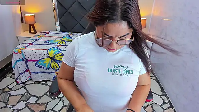 CamyMature online show from January 2025 06:14:01 PM