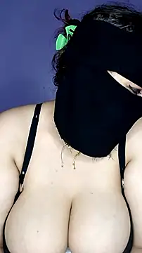 Snapshot of shosho500500 chatting on November 2025 08:37:02 AM shosho500500 online show from November 2025 08:37:02 AM