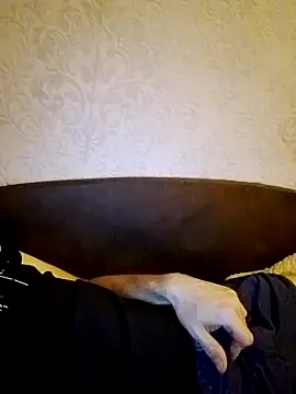 Snapshot of Lukas2204 chatting on November 2025 11:04:02 PM Lukas2204 online show from November 2025 11:04:02 PM