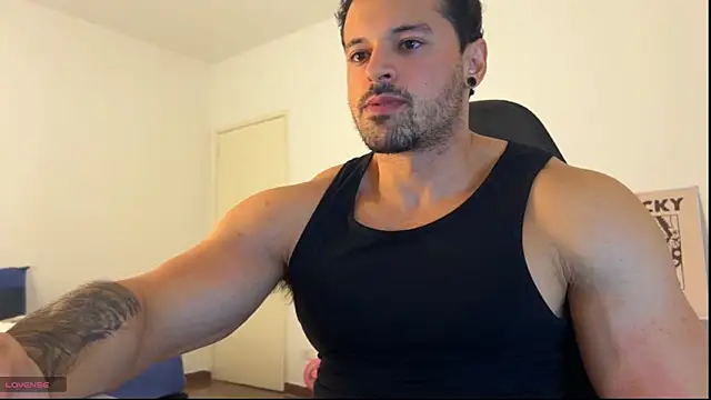 Snapshot of Lucasfit24 chatting on June 2026 01:28:02 AM Lucasfit24 online show from June 2026 01:28:02 AM