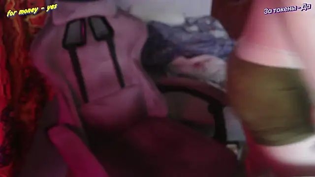 Snapshot of johnny_positive chatting on February 2026 05:39:01 AM johnny positive online show from February 2026 05:39:01 AM