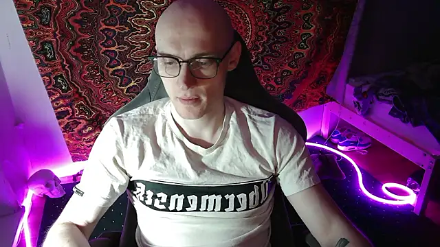 Snapshot of johnny_positive chatting on March 2026 05:52:02 PM johnny positive online show from March 2026 05:52:02 PM