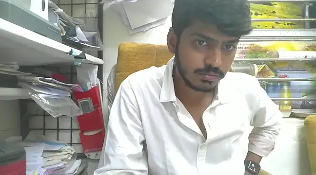 Snapshot of cute_modell chatting on February 2025 12:28:01 PM cute modell online show from February 2025 12:28:01 PM