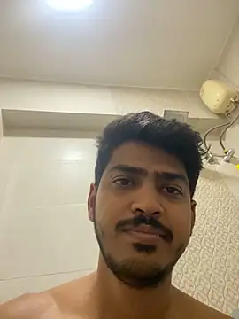 Snapshot of cute_modell chatting on March 2025 05:39:02 PM cute modell online show from March 2025 05:39:02 PM