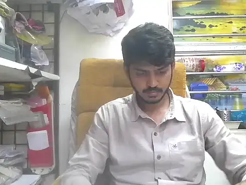 Snapshot of cute_modell chatting on March 2026 12:45:01 PM cute modell online show from March 2026 12:45:01 PM