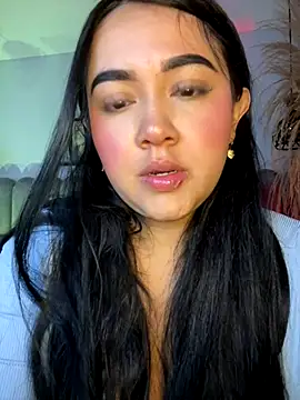 Sara  collins   online show from November 2025 12:31:02 PM