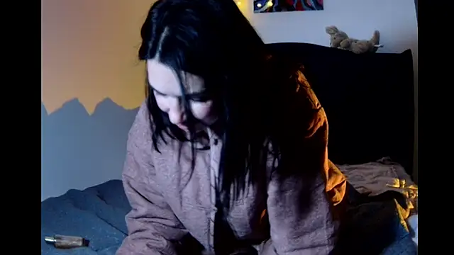 Snapshot of Mylaya chatting on January 2025 06:02:01 PM Mylaya online show from January 2025 06:02:01 PM