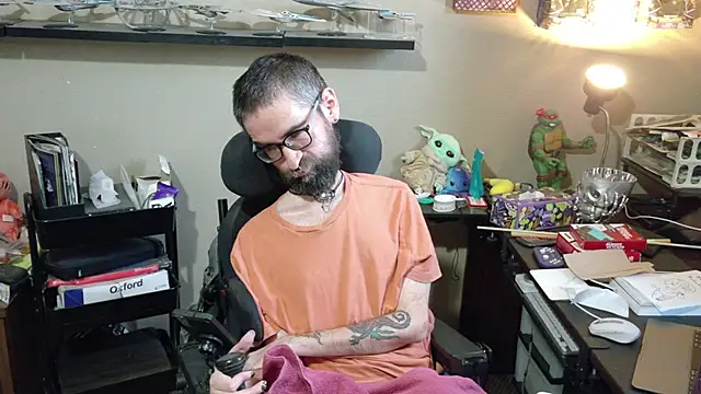 HighPriest Belial666 online show from December 2025 09:44:01 PM