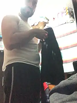 Snapshot of leonardohot1987 chatting on January 2025 03:39:02 AM leonardohot1987 online show from January 2025 03:39:02 AM