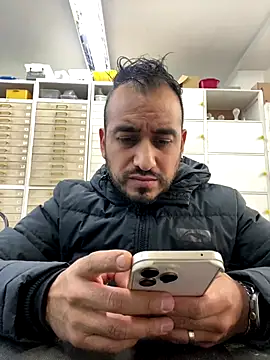 Snapshot of leonardohot1987 chatting on November 2025 08:11:01 PM leonardohot1987 online show from November 2025 08:11:01 PM