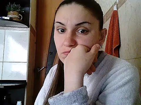 Yuliia30 online show from February 2026 07:34:02 AM