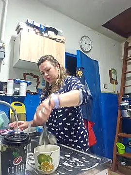 Jyleta online show from September 2025 08:09:01 PM