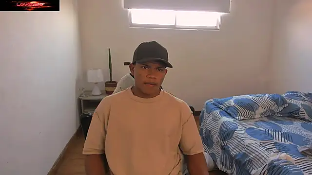 maxsteel177 online show from February 2025 12:36:02 PM