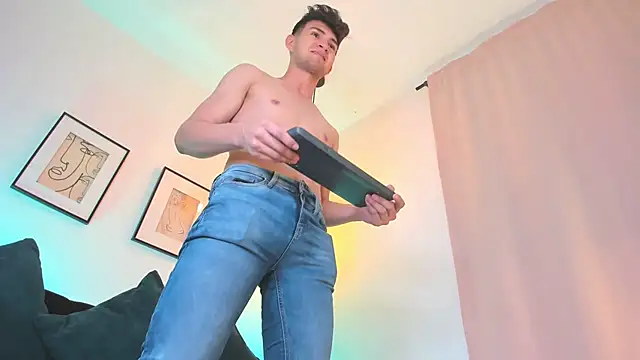 Snapshot of orlando_yate chatting on February 2025 10:09:02 PM orlando yate online show from February 2025 10:09:02 PM