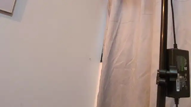 Snapshot of orlando_yate chatting on November 2025 09:58:01 PM orlando yate online show from November 2025 09:58:01 PM