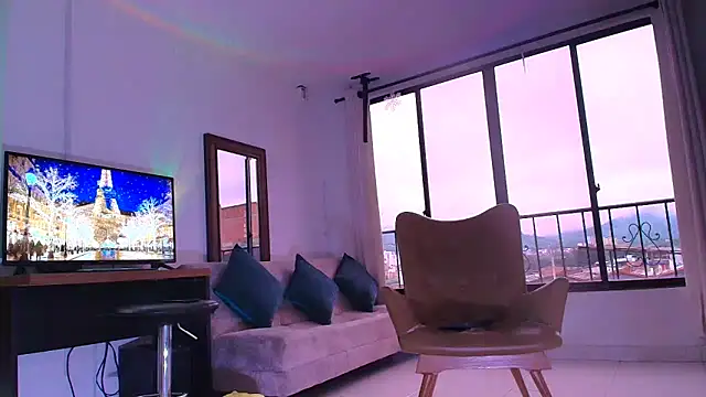 Snapshot of orlando_yate chatting on November 2025 12:27:01 PM orlando yate online show from November 2025 12:27:01 PM