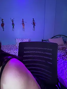 Snapshot of Ayeshaa__25 chatting on March 2025 09:07:02 AM Ayeshaa 25 online show from March 2025 09:07:02 AM