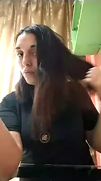 Snapshot of Rosanna_Rennie chatting on February 2025 12:17:02 PM Rosanna Rennie online show from February 2025 12:17:02 PM