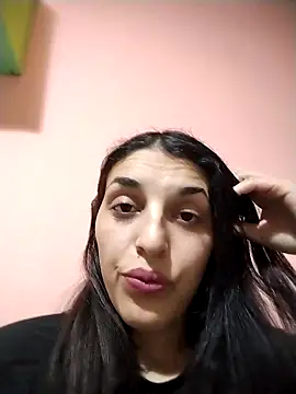 Snapshot of Rosanna_Rennie chatting on March 2025 11:00:02 PM Rosanna Rennie online show from March 2025 11:00:02 PM