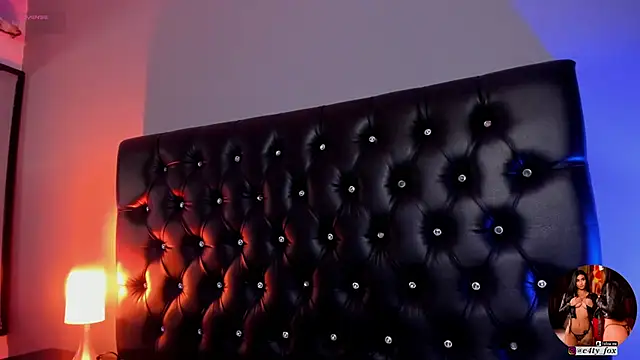 Catty Foxx online show from February 2025 02:03:02 PM